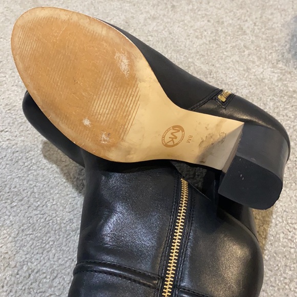 100% Black leather boots.. Worn a couple times. Sz 8. - Picture 3 of 5